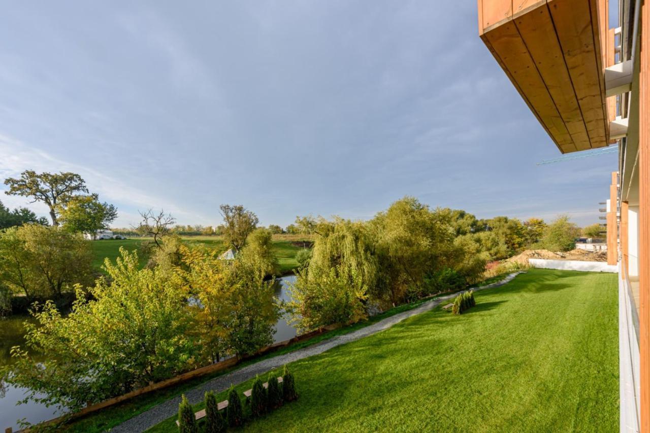 Il Lago - Azur - Cozy Luxurious Smart Home By The Lake Voluntari Экстерьер фото